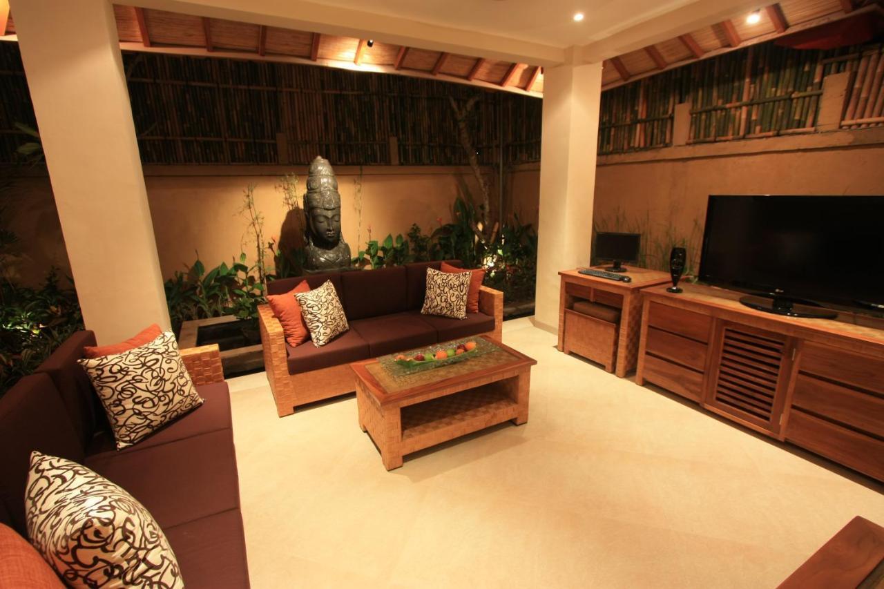 Villa Seriska Seminyak Exterior foto