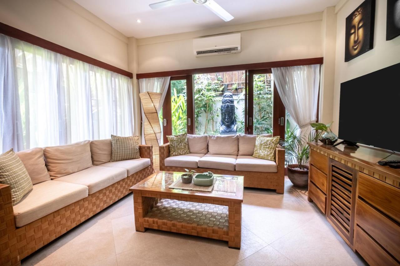 Villa Seriska Seminyak Exterior foto